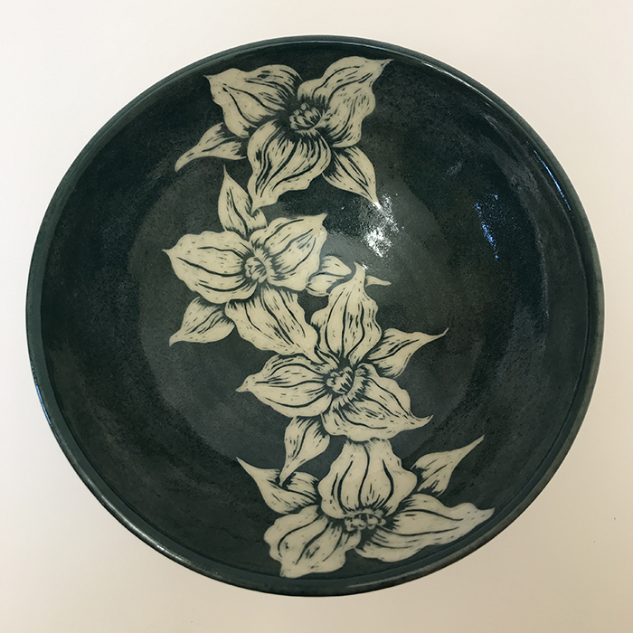 Item 477b<br>This is the inside carving of sgraffito bowl item 477<br>2.5 in tall x 7.0 in wide<br><b>$85</b>